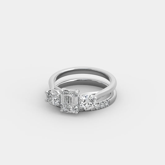 Lyra Round-Shouldered x French-Pavé Set in Emerald Cut