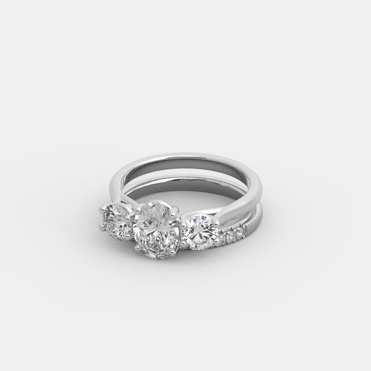 Lyra Round-Shouldered x French-Pavé Set in Oval Cut