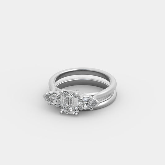 Lyra Pear-Shouldered x Classic Set in Emerald Cut