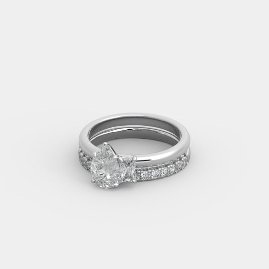 Nous x French-Pavé Set in Pear Cut