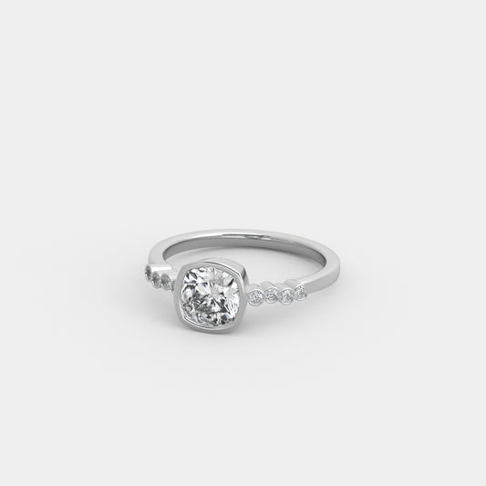 Noelle Round-Accented in Cushion Square Cut