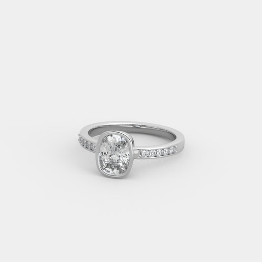 Noelle Shared Prong-Pavé in Cushion Cut