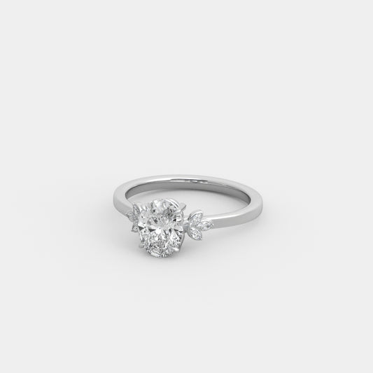 Rhea Fleur in Oval Cut