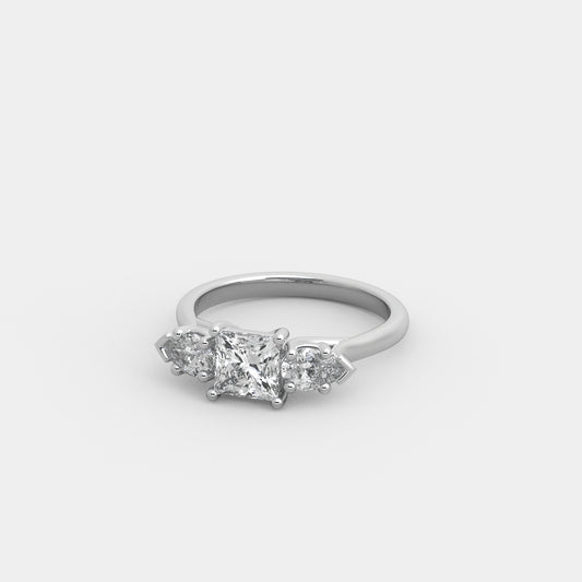 Lyra Pear-Shouldered in Princess Cut