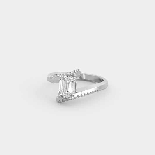 Vire in Emerald Cut
