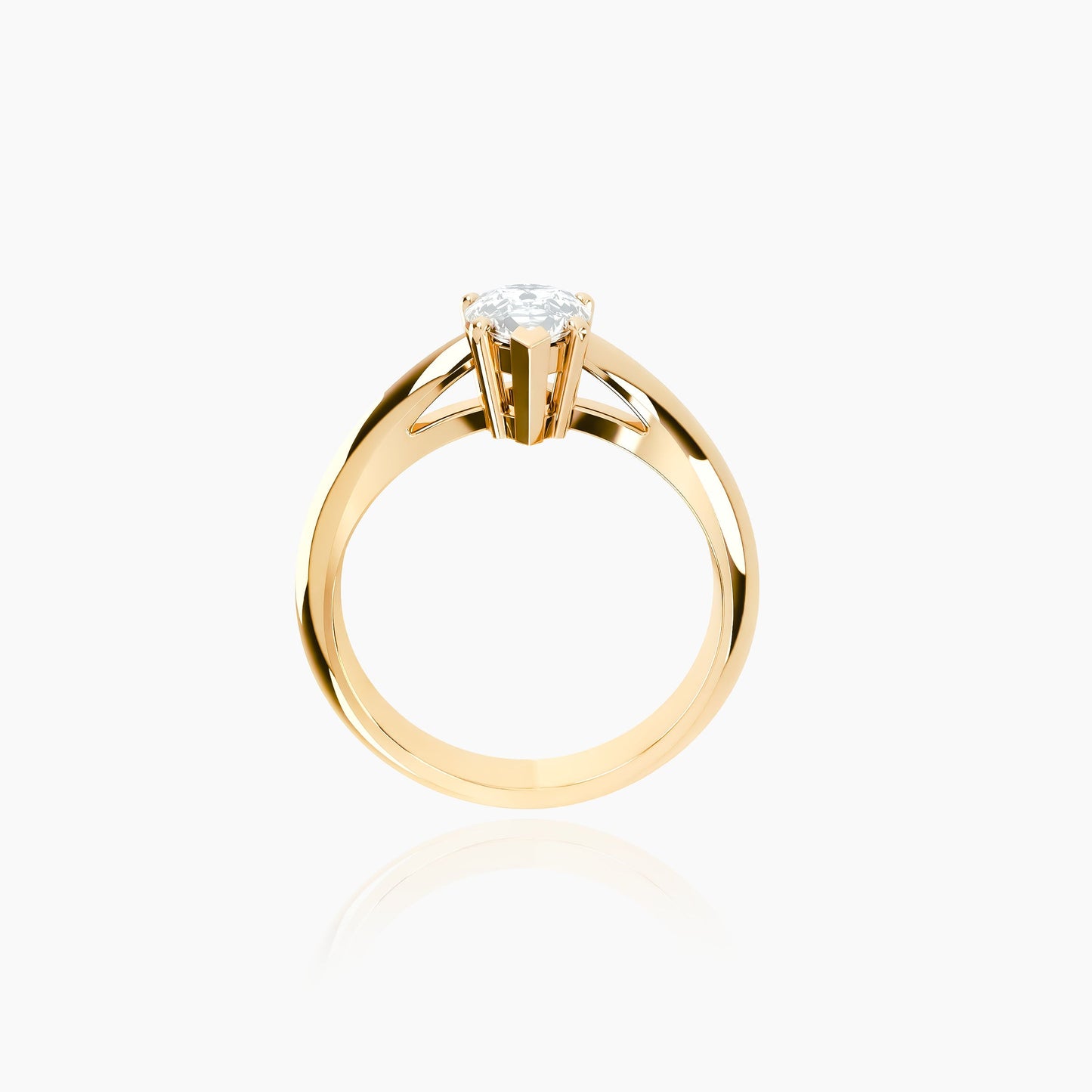 18K Yellow Gold Zephyr Pear Solitaire